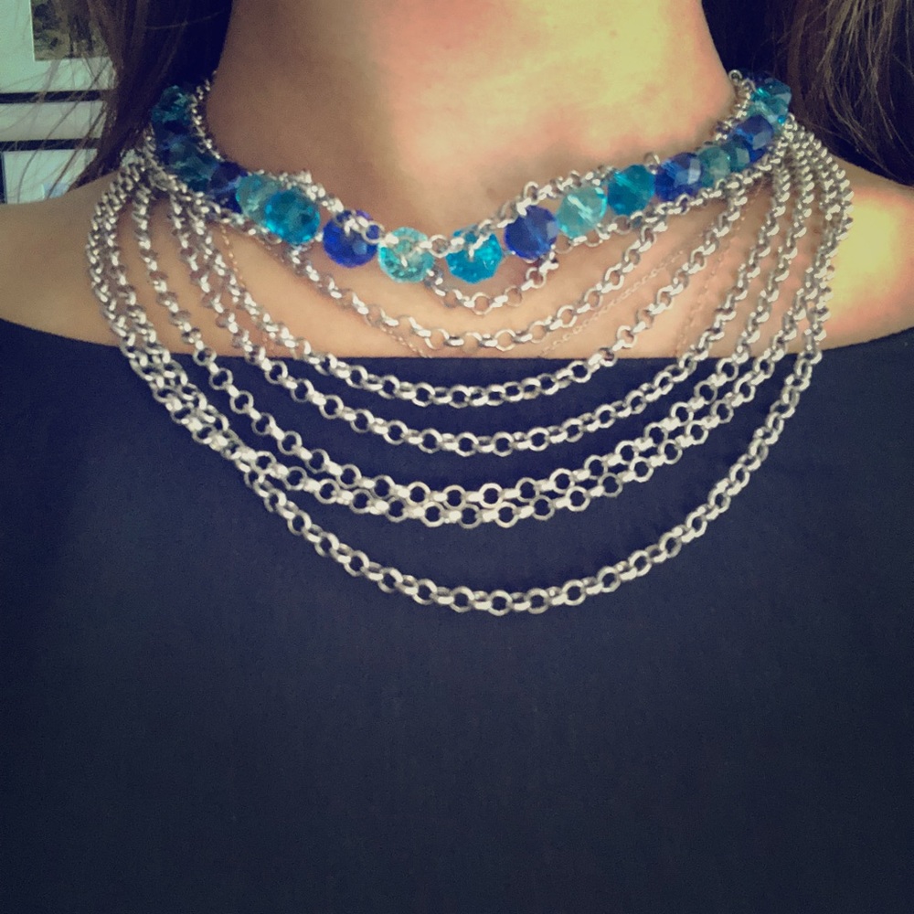 Choker tiered necklace